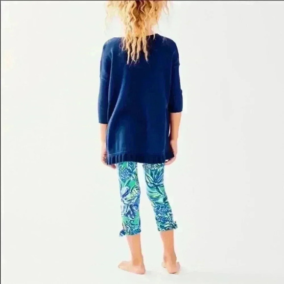 Lilly Pulitzer Tierneigh Sweater in True Navy, Ruffles Hem, Size L (8-10) - Picture 7 of 7